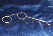 Load image into Gallery viewer, Lorgnette