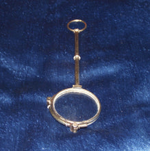 Load image into Gallery viewer, Lorgnette