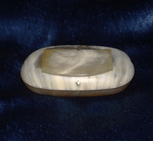 Load image into Gallery viewer, Miniature Horn Snuff Box
