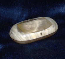 Load image into Gallery viewer, Miniature Horn Snuff Box
