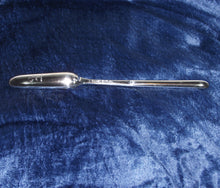 Load image into Gallery viewer, Silver Marrow Scoop
