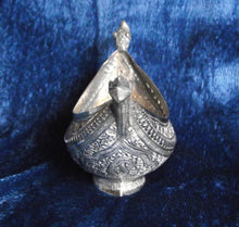 Load image into Gallery viewer, Miniature Kashmiri Silver Kashkul
